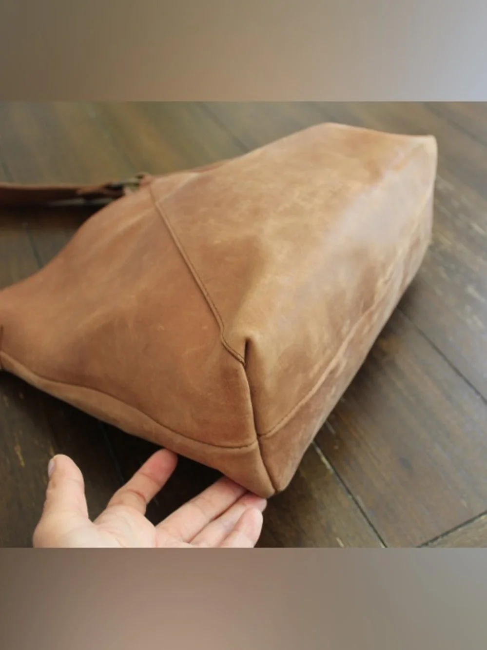 Able hobo bag